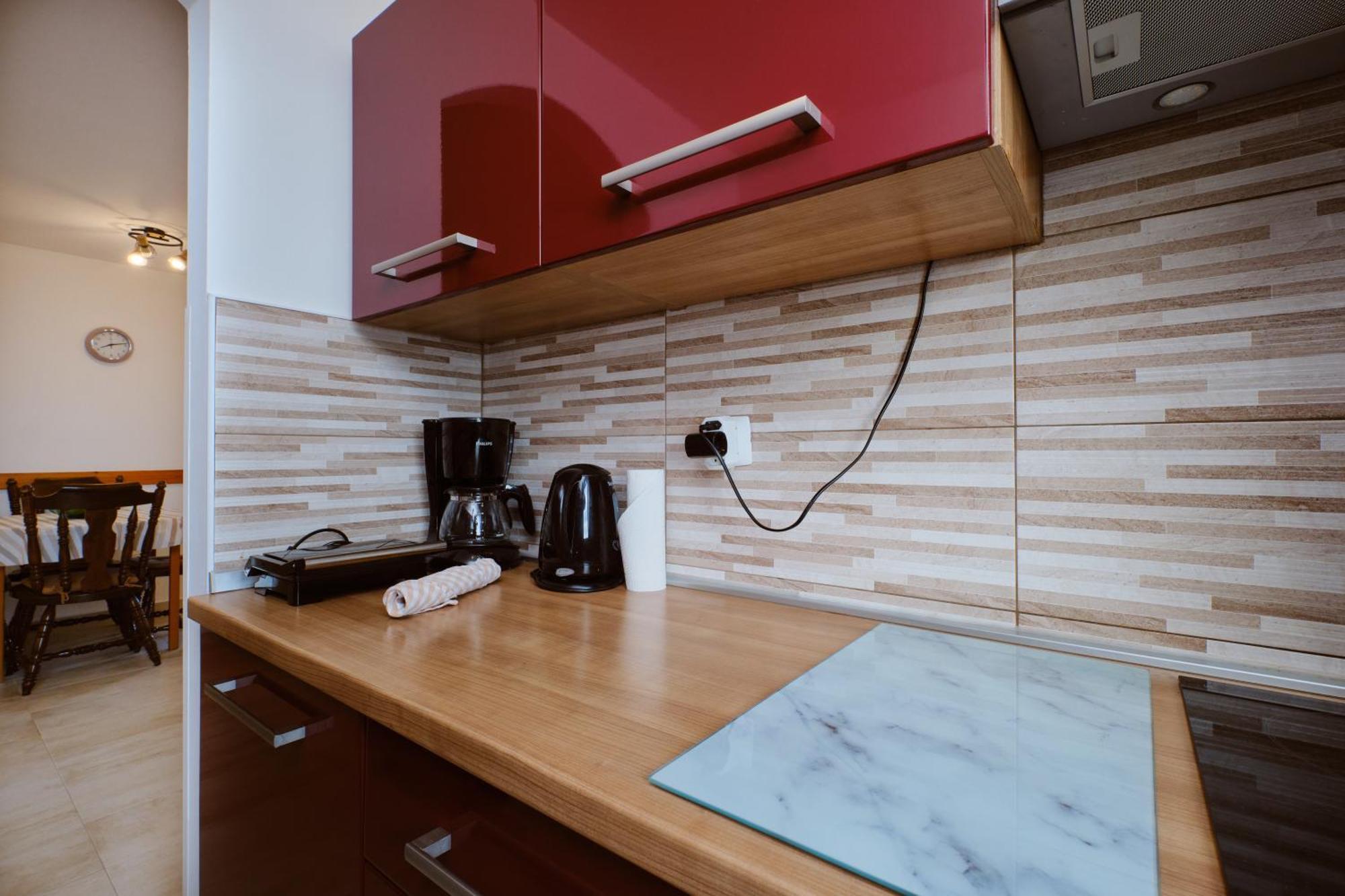 מאלי לוסיניי Apartments Katja מראה חיצוני תמונה